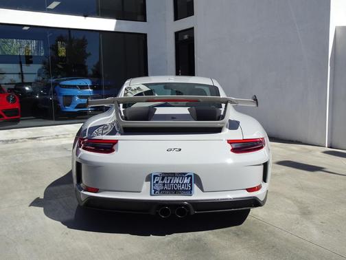 2018 Porsche 911 GT3