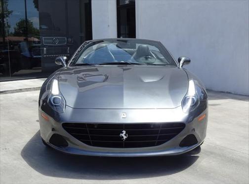 2015 Ferrari California T