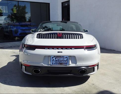 2022 Porsche 911 Targa 4S