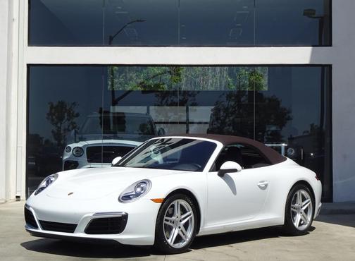 2019 Porsche 911 Carrera