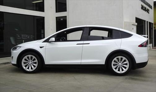 2019 Tesla Model X Long Range