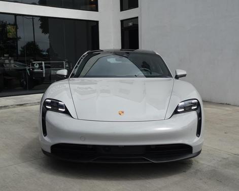 2022 Porsche Taycan Sedan