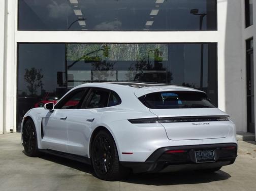 2024 Porsche Taycan GTS