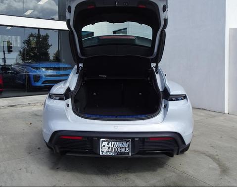 2024 Porsche Taycan GTS