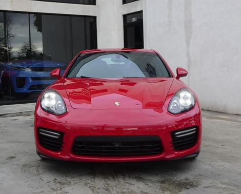 2016 Porsche Panamera GTS