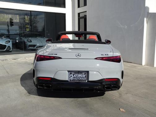 2022 Mercedes-Benz AMG SL 63 Base