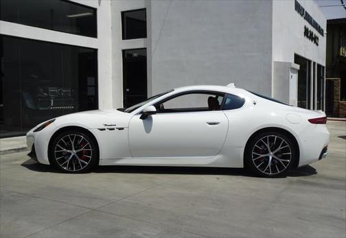 2024 Maserati GranTurismo Modena