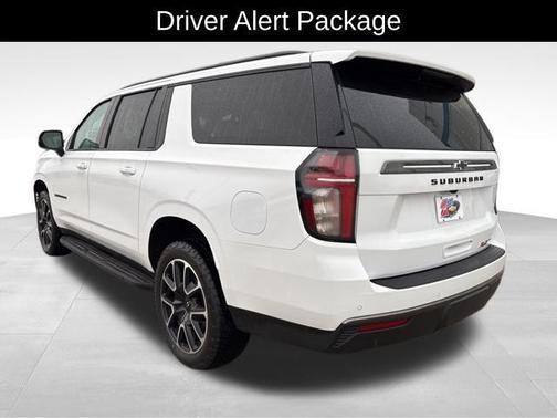 2022 Chevrolet Suburban RST