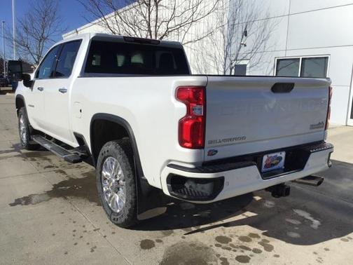 2022 Chevrolet Silverado 2500 High Country