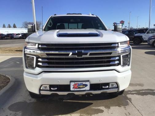 2022 Chevrolet Silverado 2500 High Country