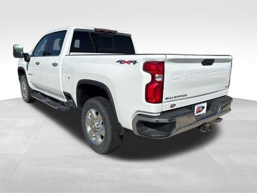 Summit White 2022 Chevrolet Silverado 2500 LTZ