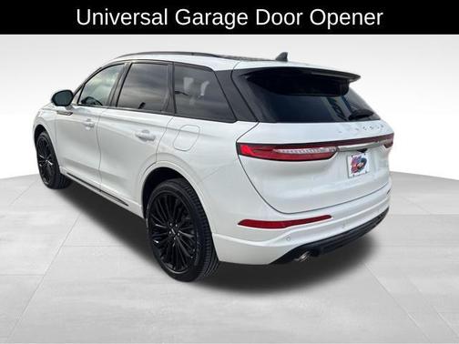 2025 Lincoln Corsair Reserve