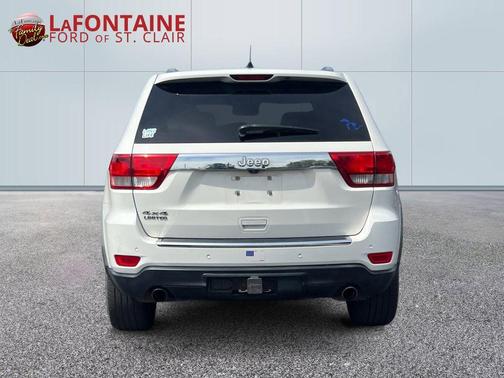 Stone White Clearcoat 2011 Jeep Grand Cherokee Limited