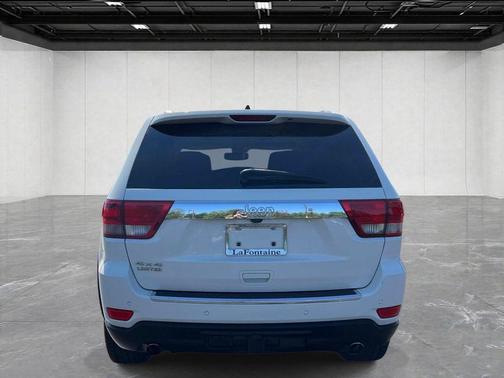 Stone White Clearcoat 2011 Jeep Grand Cherokee Limited