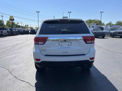 Stone White Clearcoat 2011 Jeep Grand Cherokee Limited