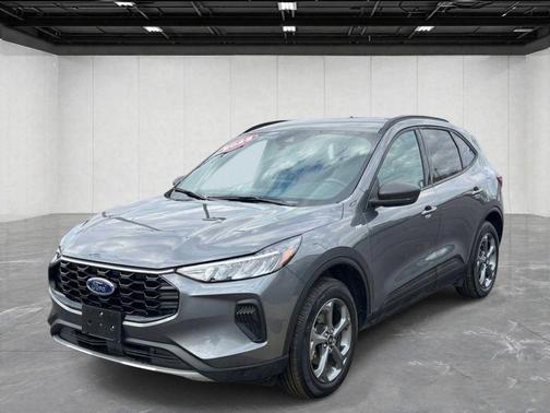 Gray Metallic 2025 Ford Escape ST-Line