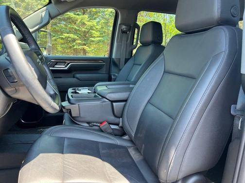 Black 2025 Chevrolet Silverado 3500 LT
