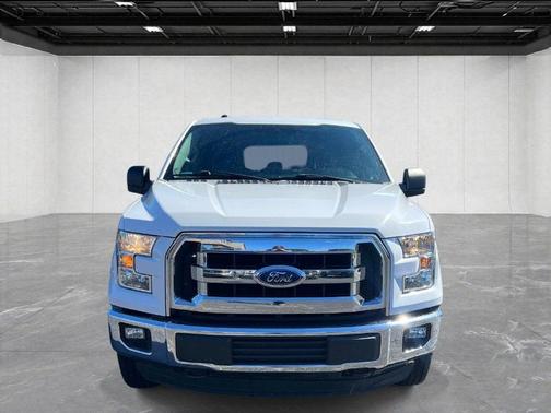 Oxford White 2016 Ford F-150 XLT