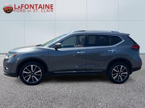 Gun Metallic 2019 Nissan Rogue SL