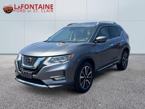 Gun Metallic 2019 Nissan Rogue SL