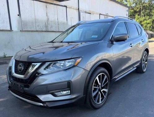 Gun Metallic 2019 Nissan Rogue SL