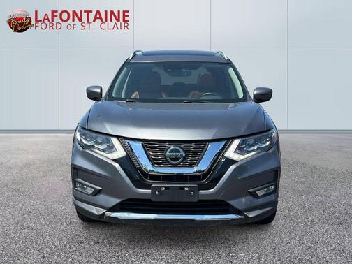 Gun Metallic 2019 Nissan Rogue SL
