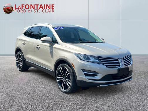 White Gold Metallic 2017 Lincoln MKC Reserve