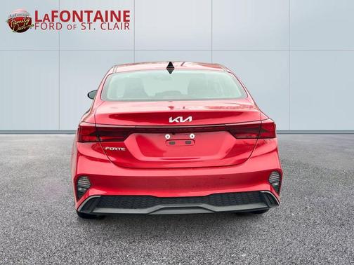 Currant Red 2023 Kia Forte LXS