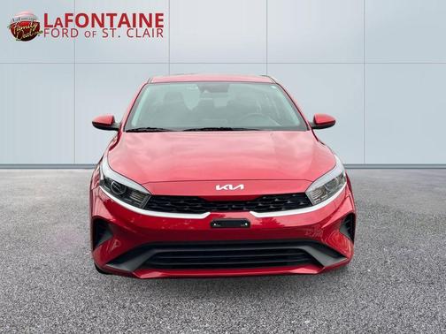 Currant Red 2023 Kia Forte LXS