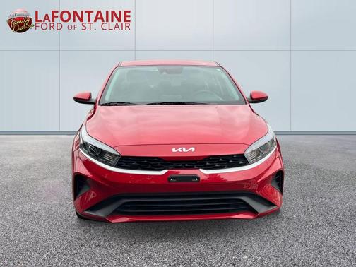 Currant Red 2023 Kia Forte LXS