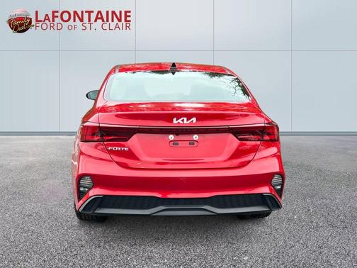 Currant Red 2023 Kia Forte LXS