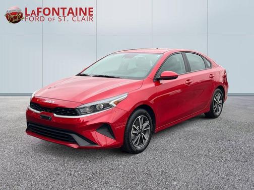 Currant Red 2023 Kia Forte LXS