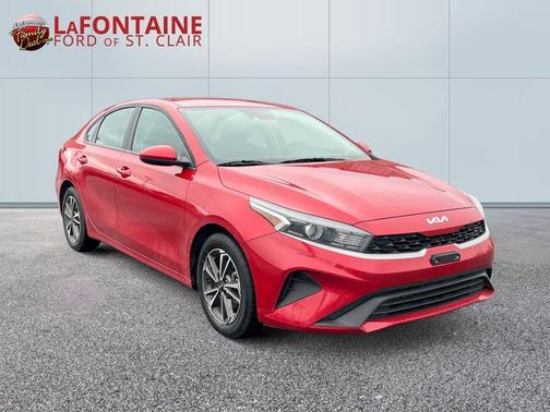 Currant Red 2023 Kia Forte LXS