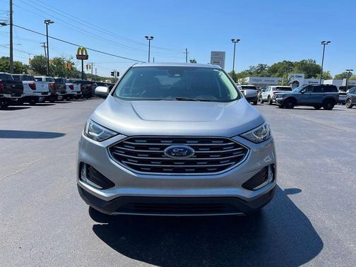 Silver Metallic 2021 Ford Edge SEL