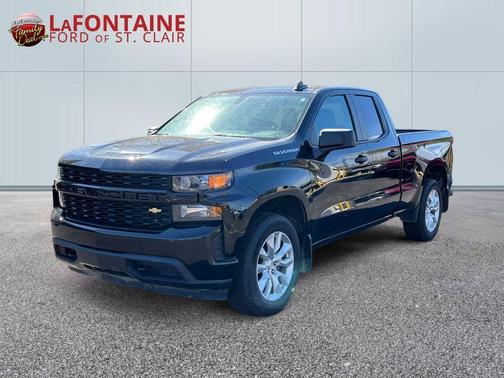 Black 2021 Chevrolet Silverado 1500 Custom