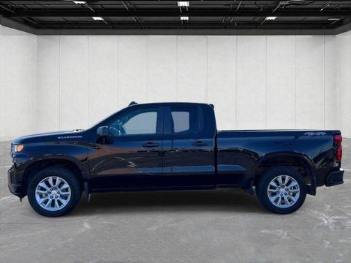 Black 2021 Chevrolet Silverado 1500 Custom