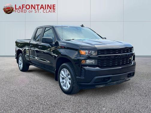 Black 2021 Chevrolet Silverado 1500 Custom