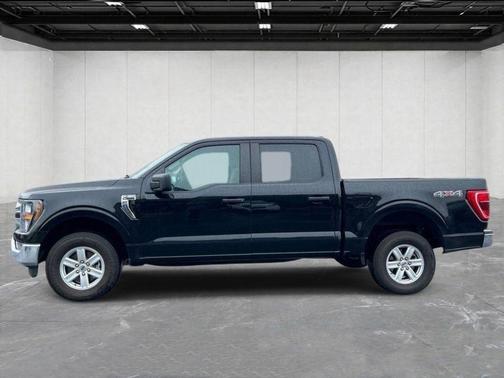 Agate Black Metallic 2023 Ford F-150 XLT