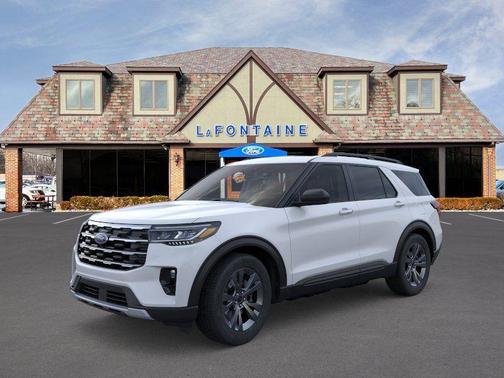 Space White Metallic 2026 Ford Explorer Active