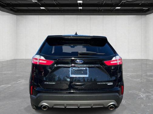 Black 2020 Ford Edge Titanium