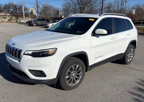 Bright White Clearcoat 2019 Jeep Cherokee Latitude Plus