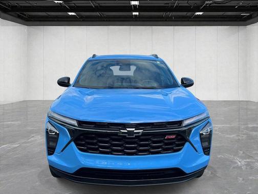 Blue 2024 Chevrolet Trax 2RS