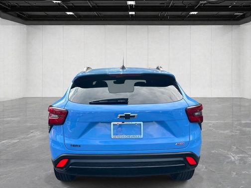 Blue 2024 Chevrolet Trax 2RS