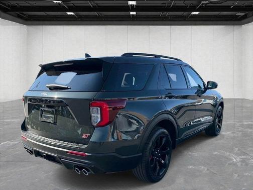 Green Metallic 2024 Ford Explorer ST