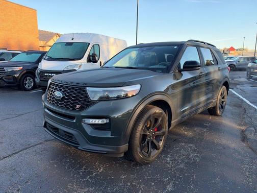 Green Metallic 2024 Ford Explorer ST