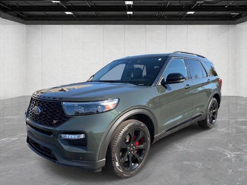 Green Metallic 2024 Ford Explorer ST