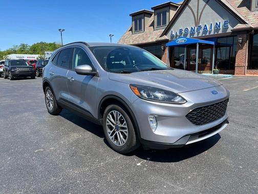 Silver Metallic 2021 Ford Escape SEL