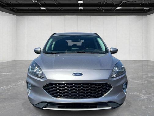 Silver Metallic 2021 Ford Escape SEL
