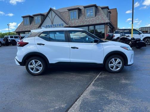 Fresh Powder 2021 Nissan Kicks S