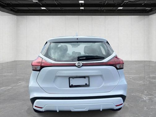 Fresh Powder 2021 Nissan Kicks S